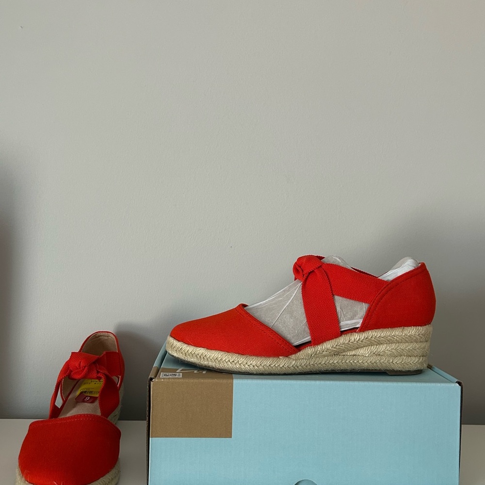 Life Stride Red Espadrille T-Strap Sandals